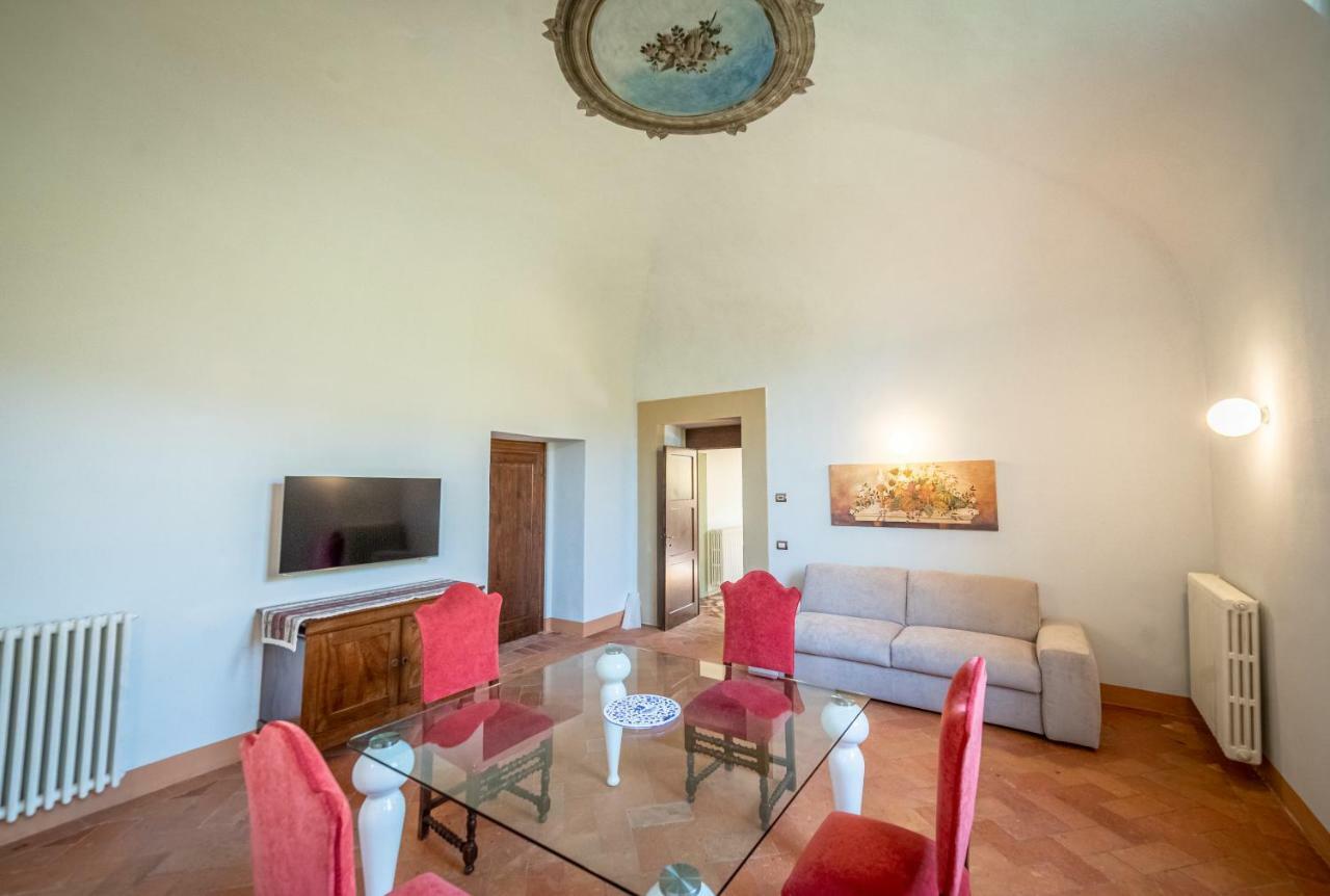 Historical Renaissance Palace Montepulciano Bagian luar foto
